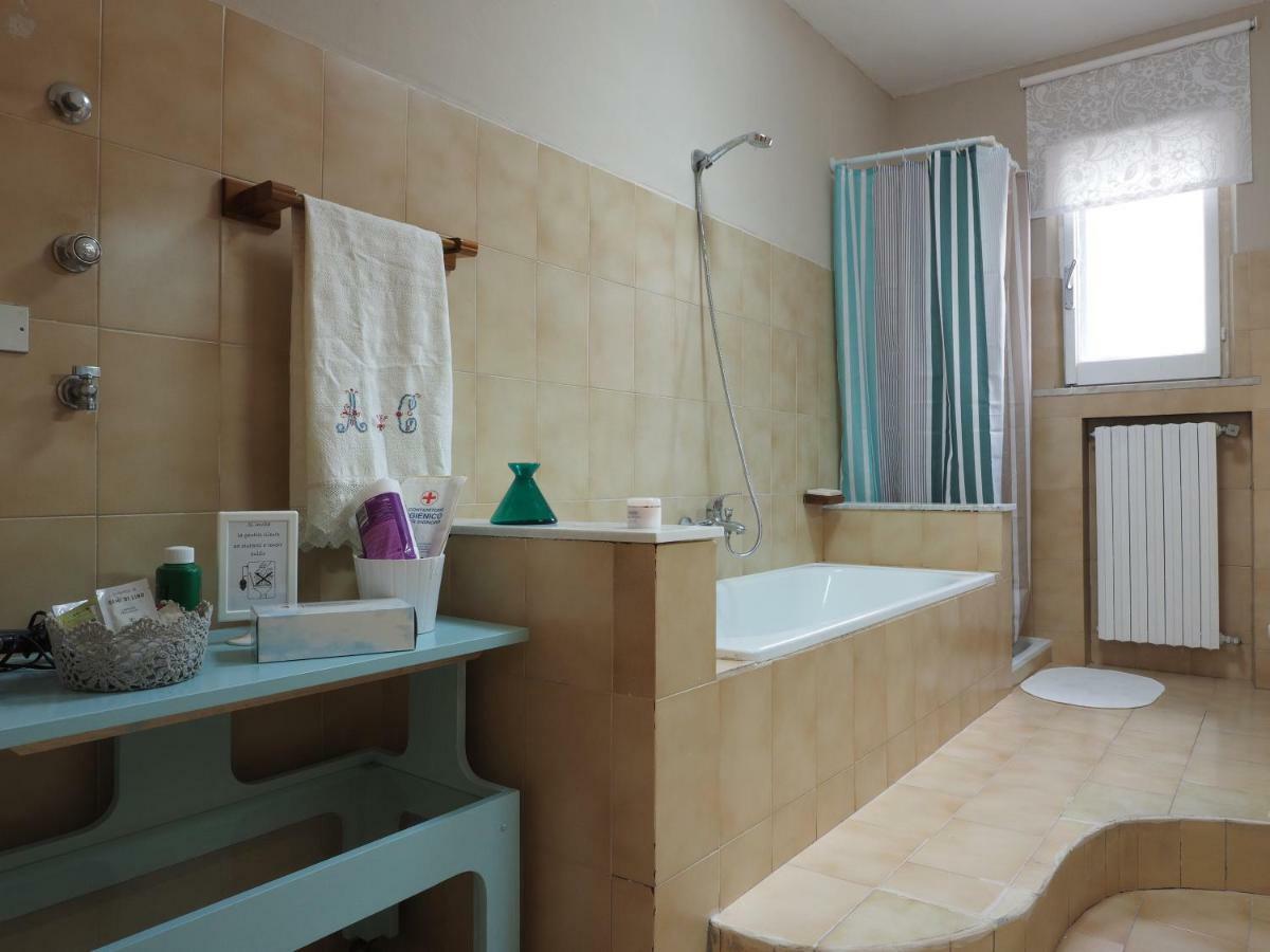 Domus Tua Bed & Breakfast Pietrelcina Ngoại thất bức ảnh