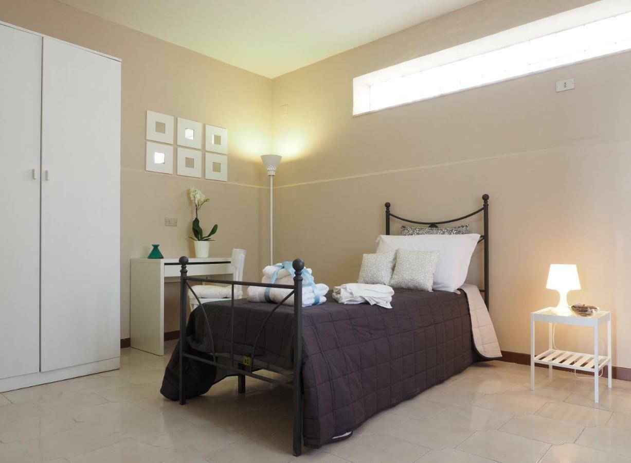 Domus Tua Bed & Breakfast Pietrelcina Ngoại thất bức ảnh