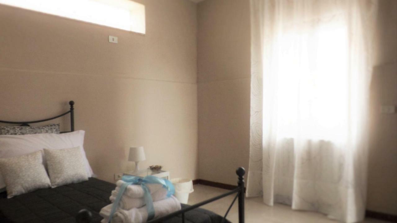 Domus Tua Bed & Breakfast Pietrelcina Ngoại thất bức ảnh
